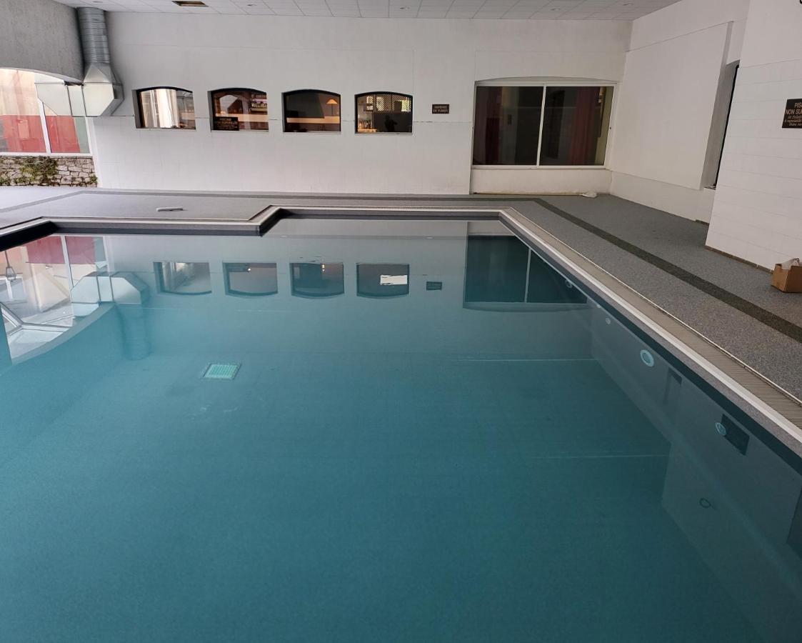 Gages-le-Haut Hotel Causse Comtal Rodez, The Originals Relais מראה חיצוני תמונה