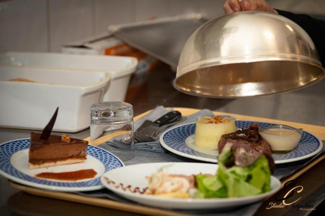 Gages-le-Haut Hotel Causse Comtal Rodez, The Originals Relais מראה חיצוני תמונה