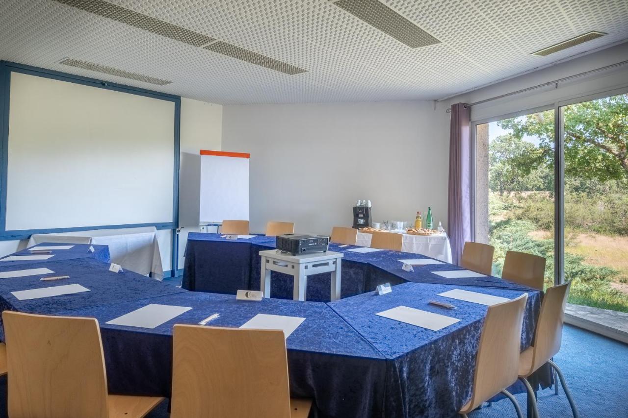 Gages-le-Haut Hotel Causse Comtal Rodez, The Originals Relais מראה חיצוני תמונה